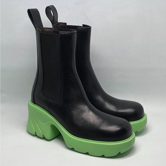Bottega Veneta Black Flash Chelsea Boots size 38 - Picture 2 of 14